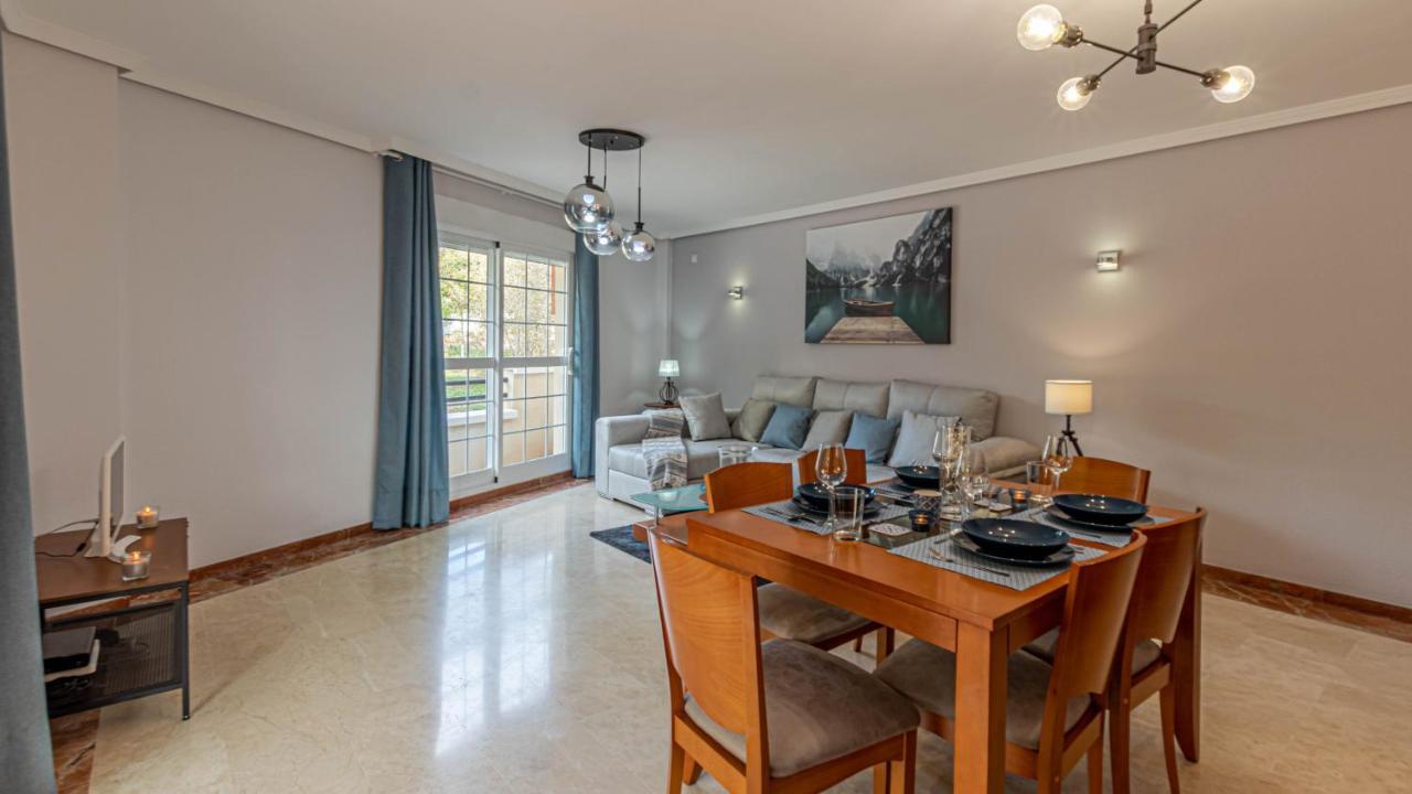 797 Holiday Rentals- Piso Con Amplia Terraza A Solo 1 Min De La Playa Benalmádena Eksteriør billede
