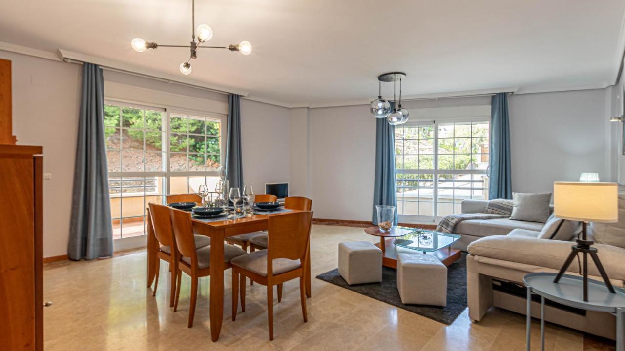 797 Holiday Rentals- Piso Con Amplia Terraza A Solo 1 Min De La Playa Benalmádena Eksteriør billede
