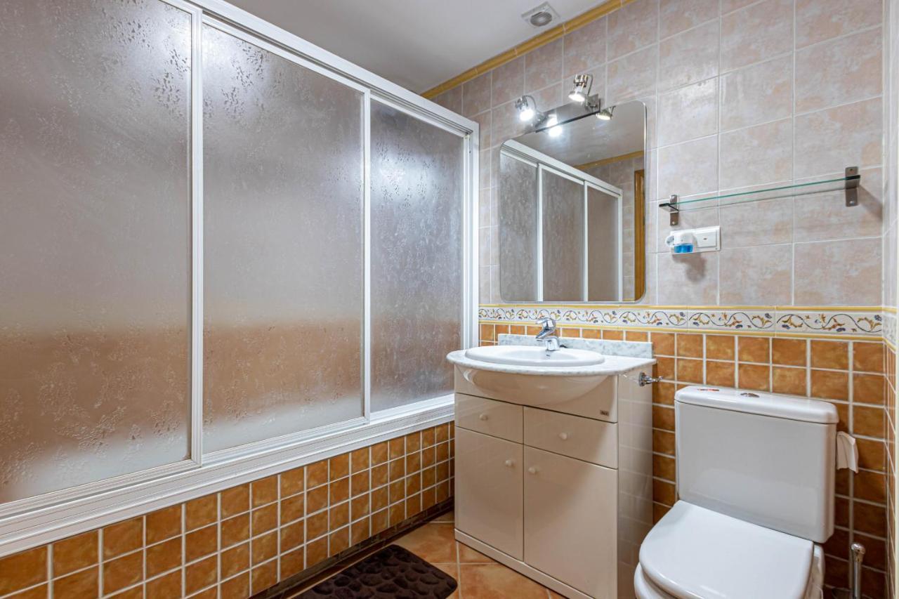 797 Holiday Rentals- Piso Con Amplia Terraza A Solo 1 Min De La Playa Benalmádena Eksteriør billede