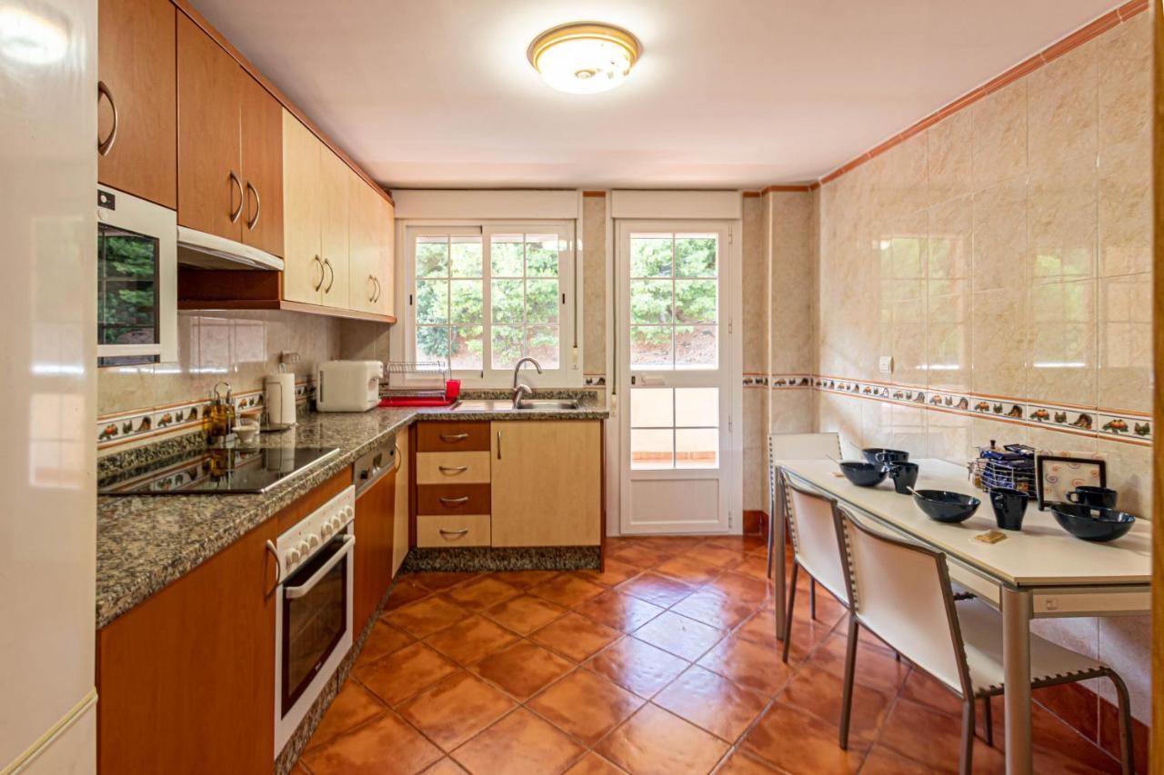 797 Holiday Rentals- Piso Con Amplia Terraza A Solo 1 Min De La Playa Benalmádena Eksteriør billede